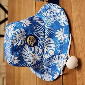 Canine bucket hat by Banana Boat L/XL